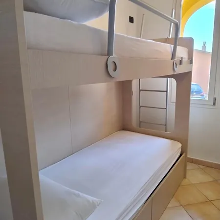 アパート Apartment, Comfort And Relax ラ・マッダレーナ